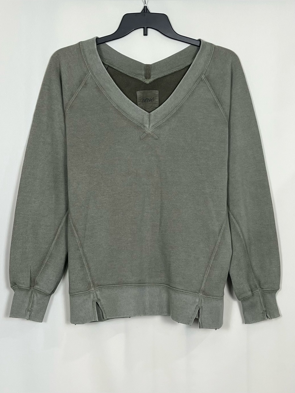 Aerie Women’s Downtime Oversized Big Hug V-Neck Sweatshirt Olive Fun Size XS
